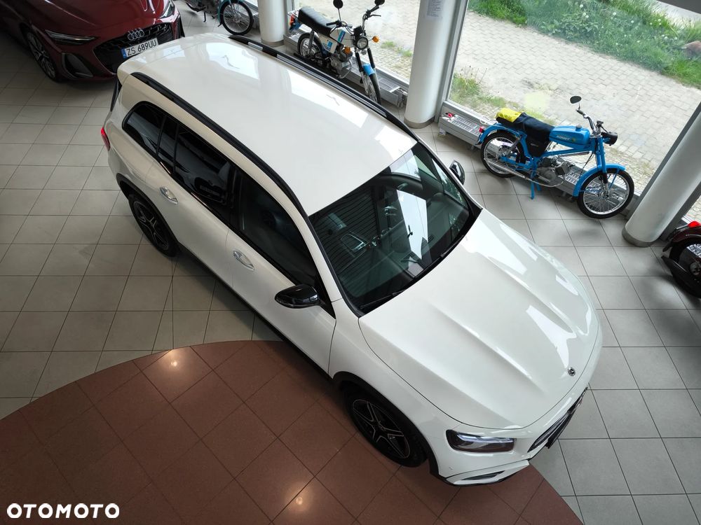 Mercedes-Benz GLB 200 AMG Line 7G-DCT - 38
