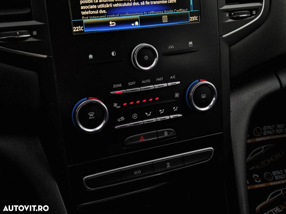 Renault Megane Blue dCi 116 Zen - 32