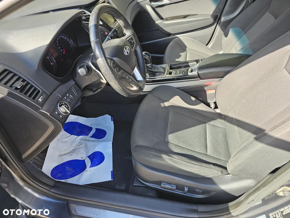 Hyundai i40 i40cw 1.7 CRDi Automatik Fifa World Cup Edition Gold - 7