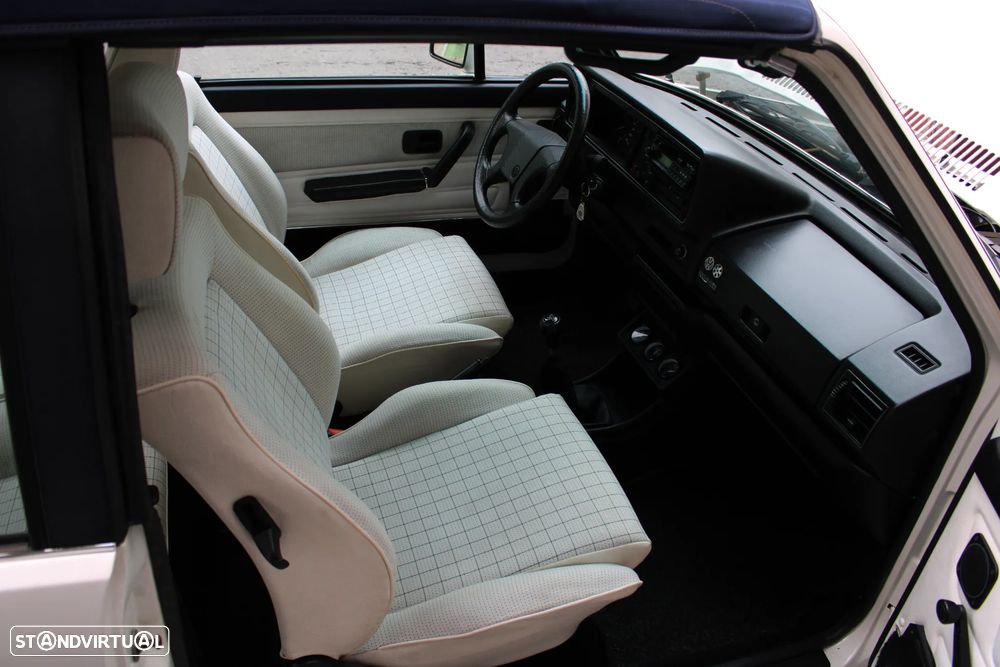 VW Golf Cabriolet 1.6 - 27