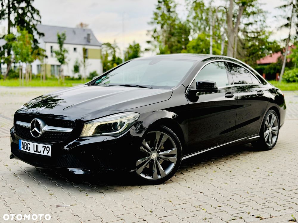 Mercedes-Benz CLA 200 AMG Line - 18