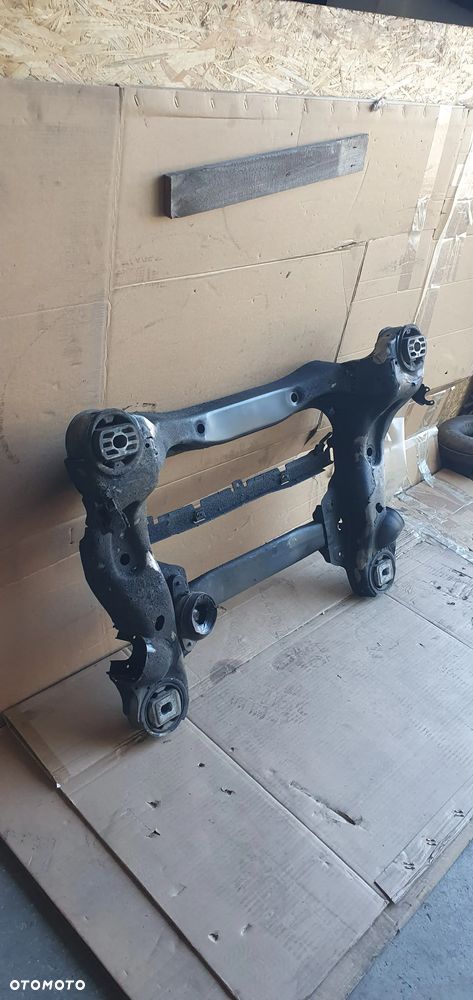 Wózek sanki belka przód Audi A8 D3 4.2 TDI - 4