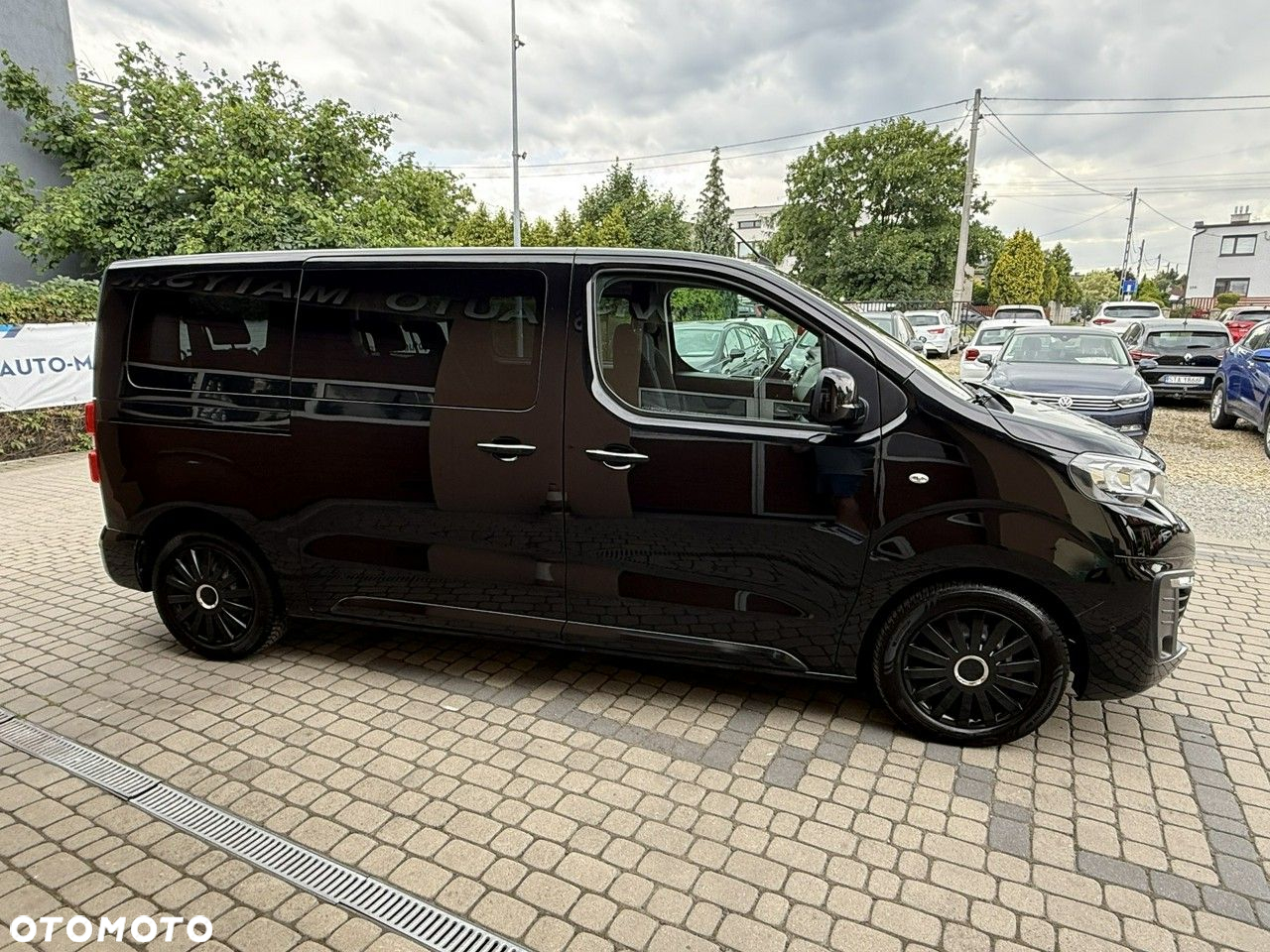 Peugeot Traveller - 5