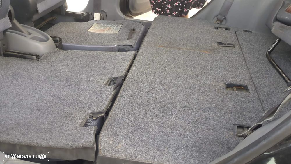 Toyota Yaris Verso 1.3 Luna - 12