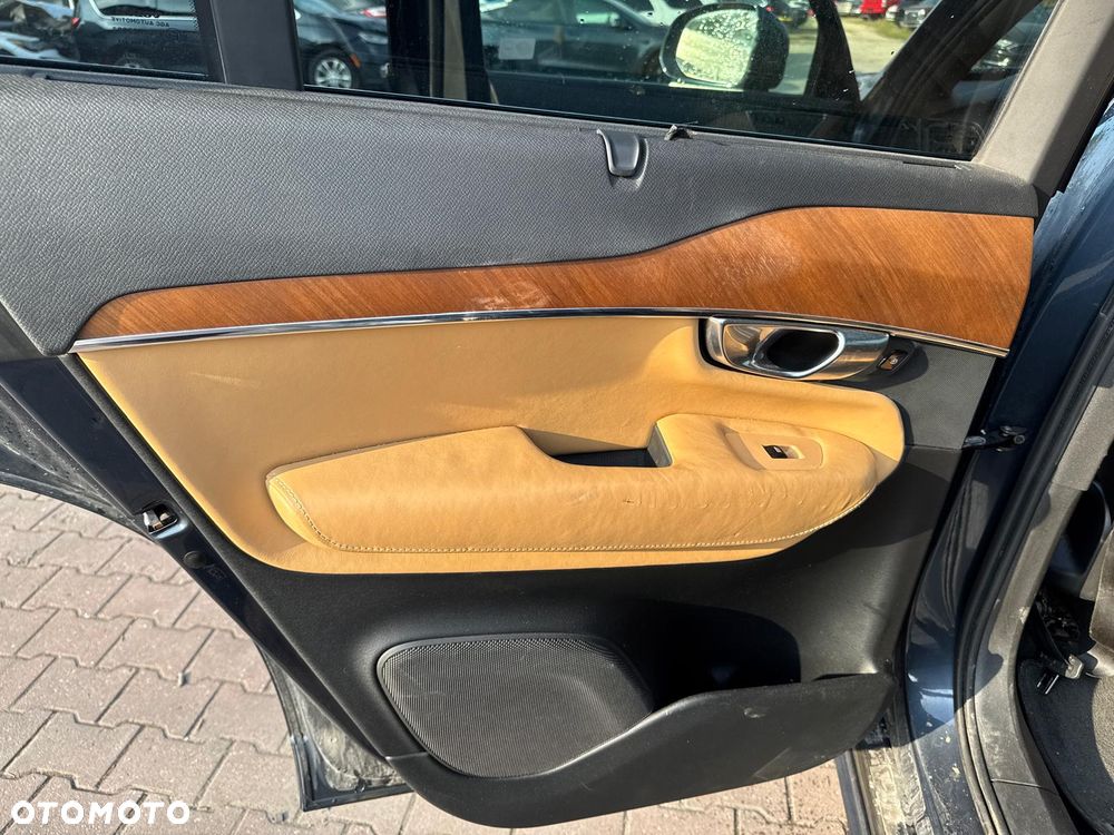 Volvo XC 90 T6 AWD Inscription 7os - 25
