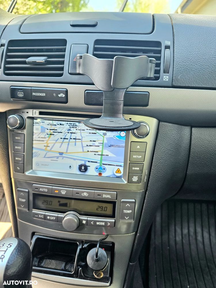 Toyota Avensis 1.8 Sdn. Sol - 15