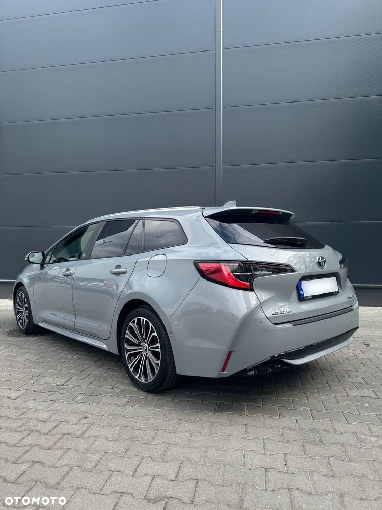 Toyota Corolla 2.0 Hybrid Executive - 15