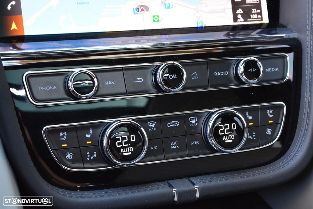 Bentley Bentayga Hybrid - 38