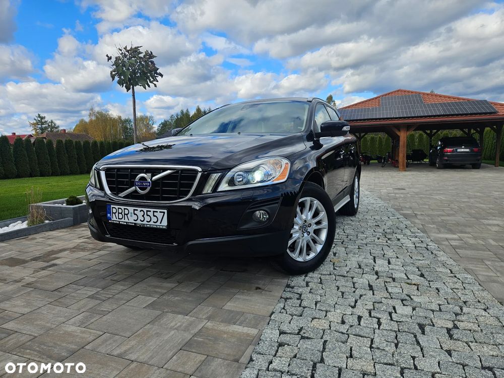 Volvo XC 60 2.4D AWD RDesign - 1