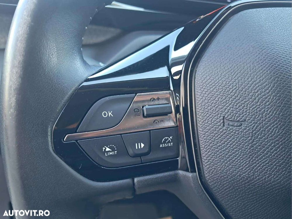 Peugeot 308 - 17