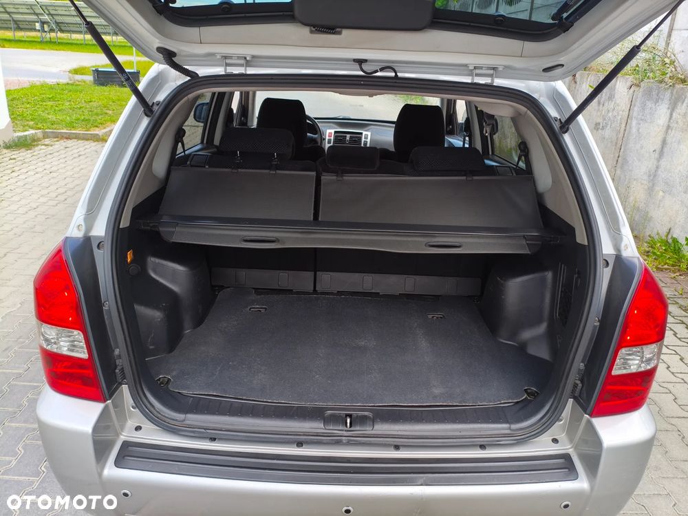 Hyundai Tucson 2.0 4WD GLS - 13