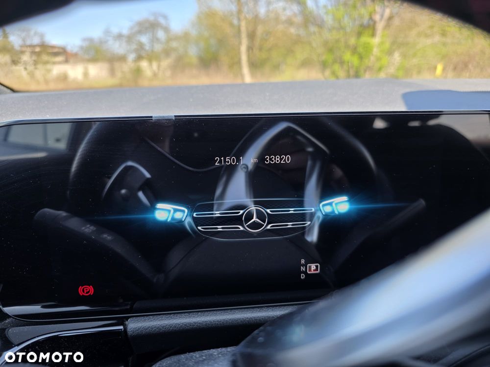 Mercedes-Benz GLA 180 d Business Edition - 13