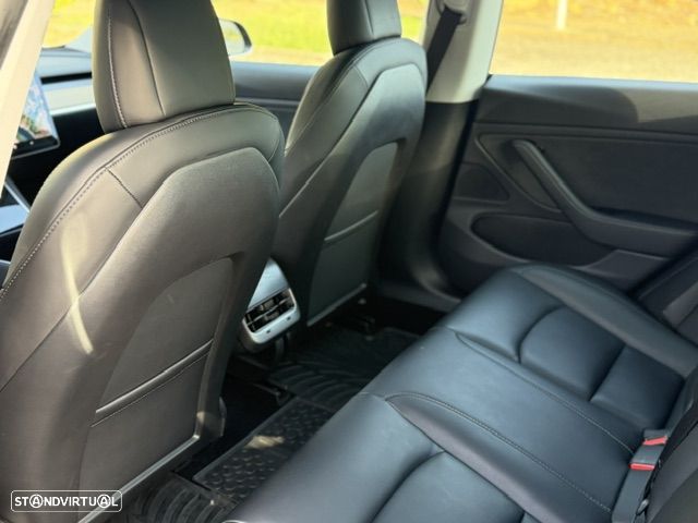 Tesla Model 3 Standard Range Plus RWD - 13