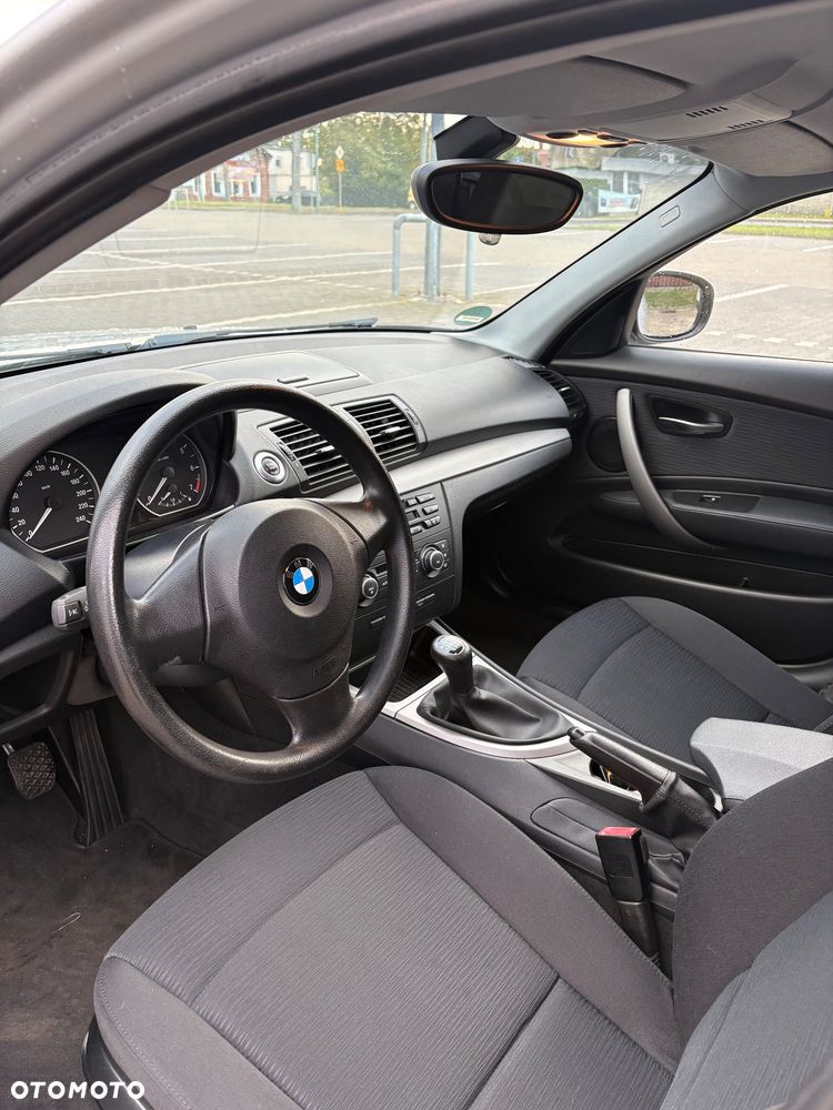 BMW Seria 1 - 19