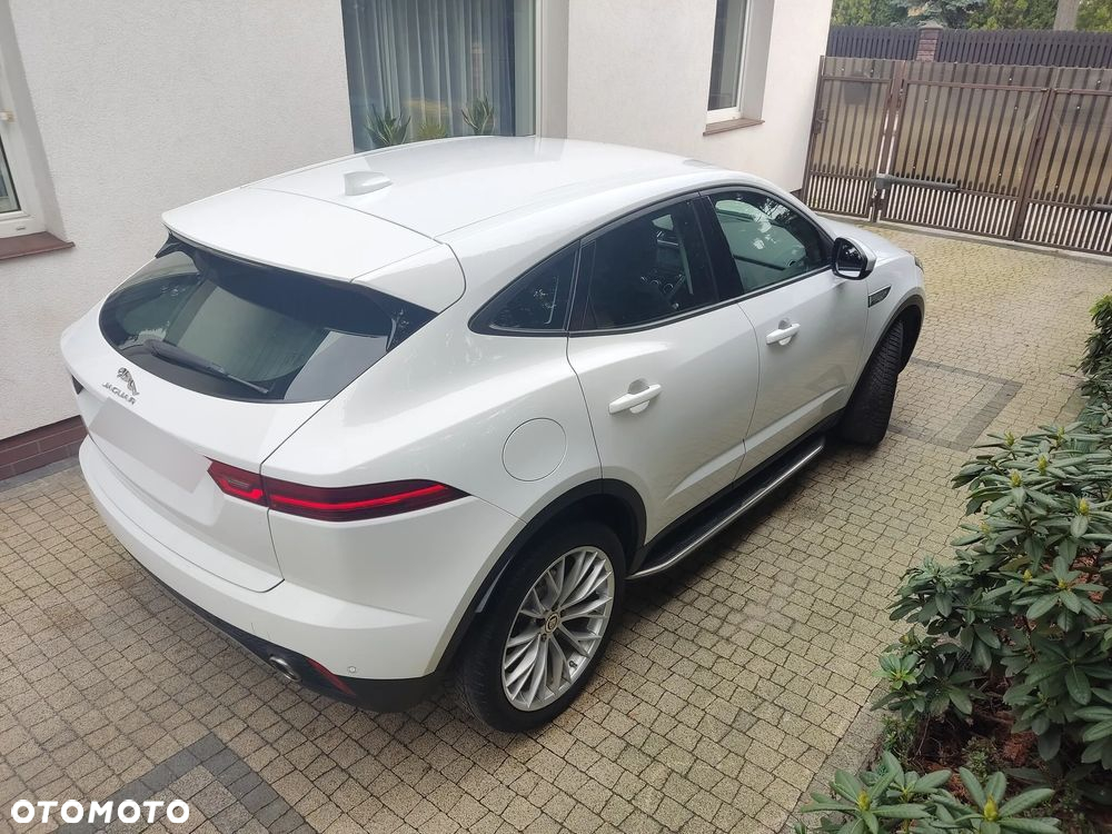 Jaguar E-Pace - 11