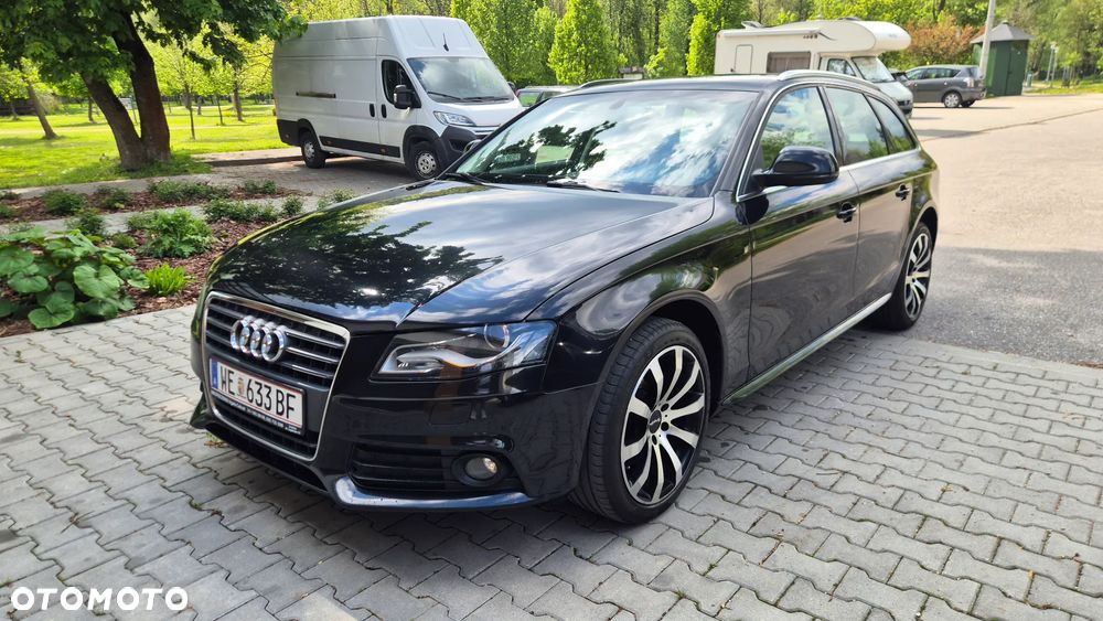 Audi A4 Avant 2.0 TDI DPF Attraction - 1