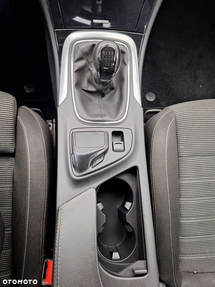 Opel Insignia 2.0 Turbo 4x4 Edition - 25