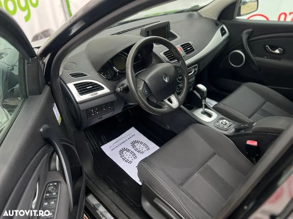 Renault Megane 1.5 dCi Sport Edition EDC - 24