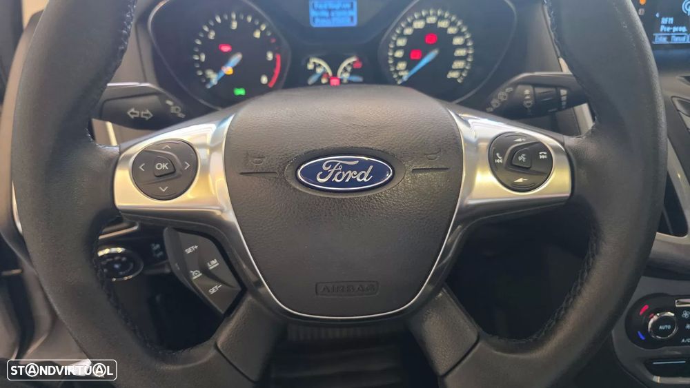 Ford Focus SW 1.6 TDCi Titanium - 41