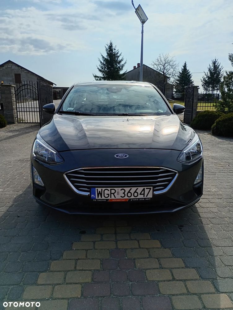 Ford Focus 1.0 EcoBoost Titanium Style - 3