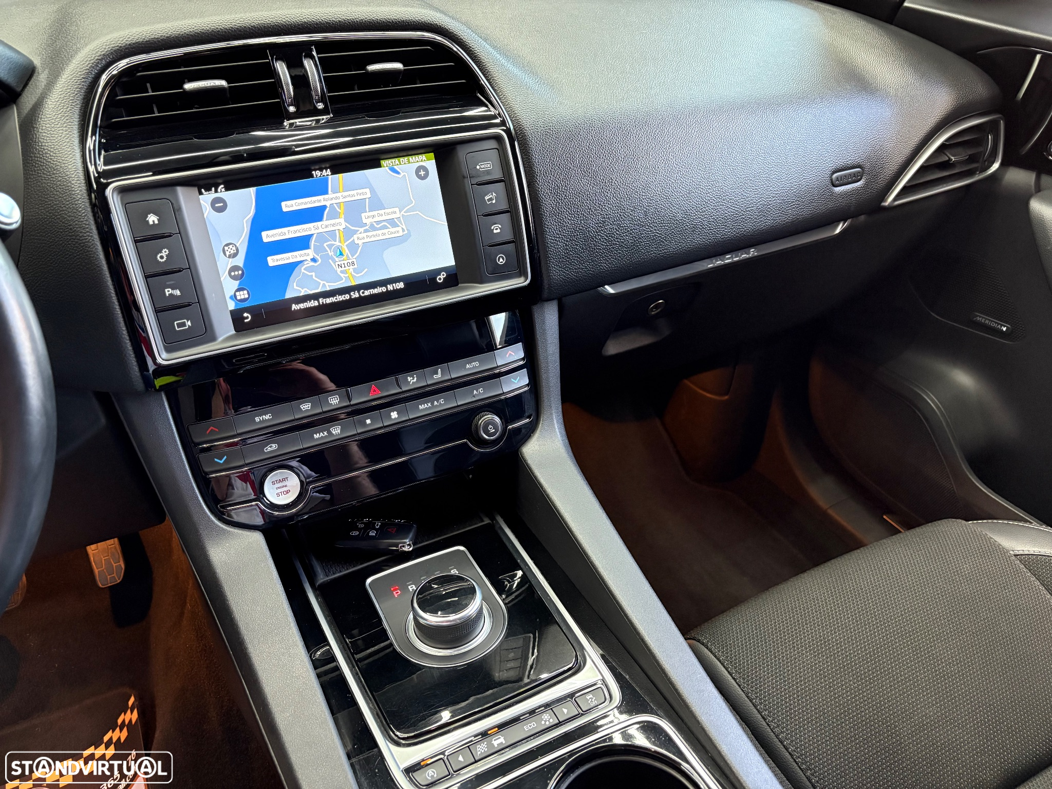Jaguar F-Pace 20d Aut. R-Sport - 10