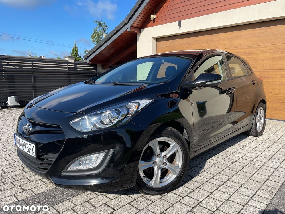 Hyundai i30 1.4 Premium - 1