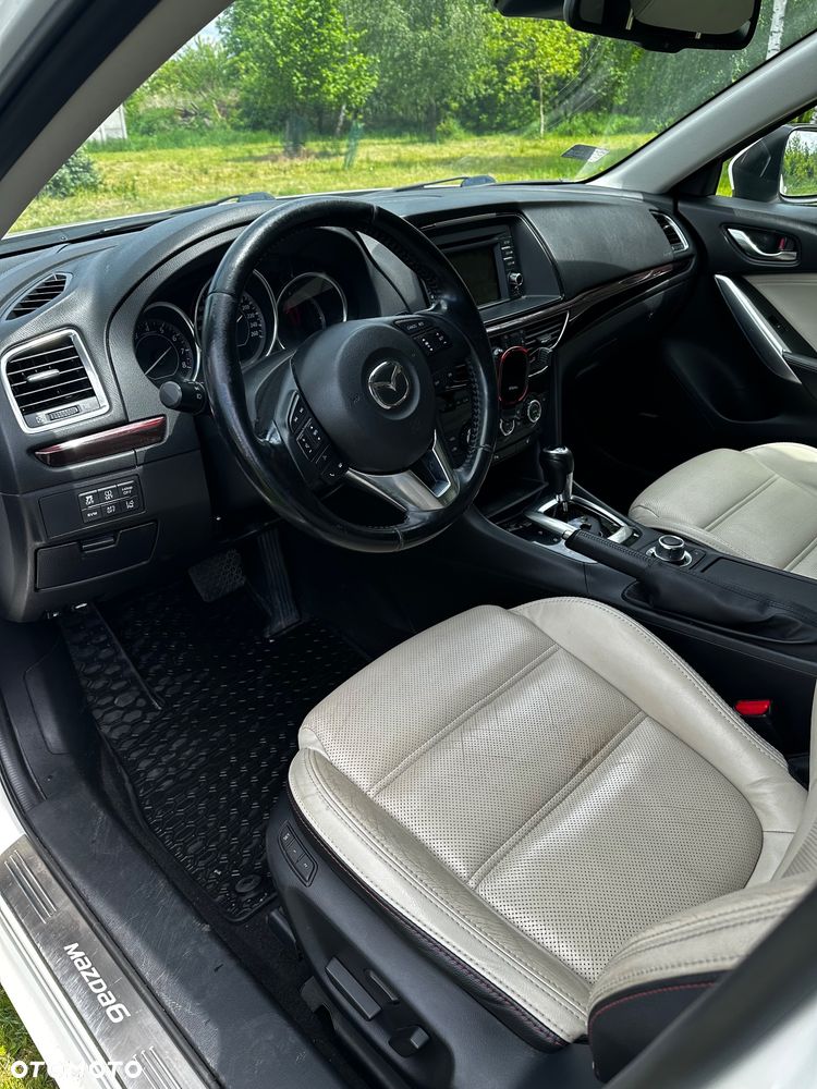 Mazda 6 - 8