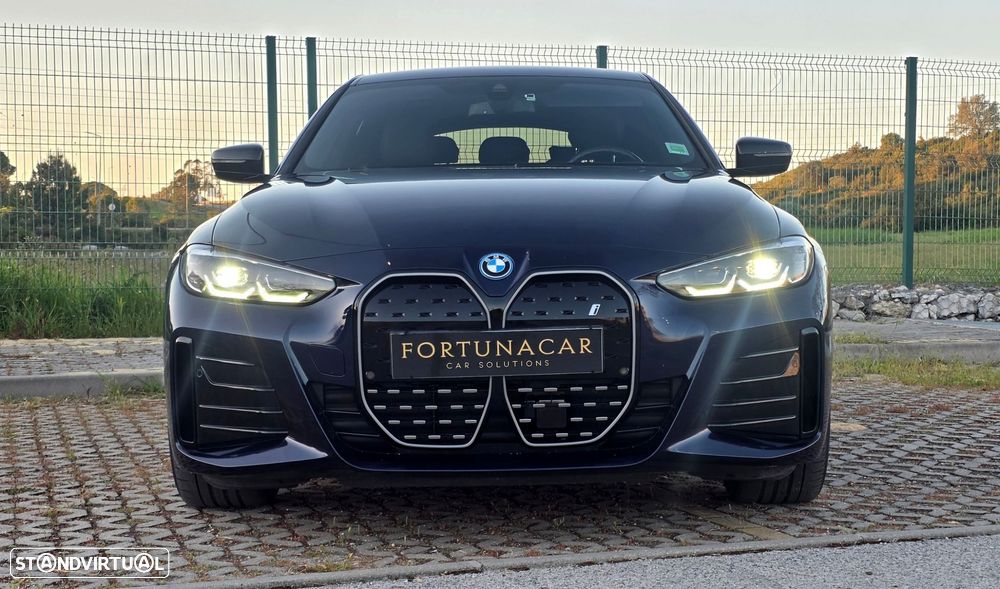 BMW i4 eDrive40 Pack Desportivo M - 2