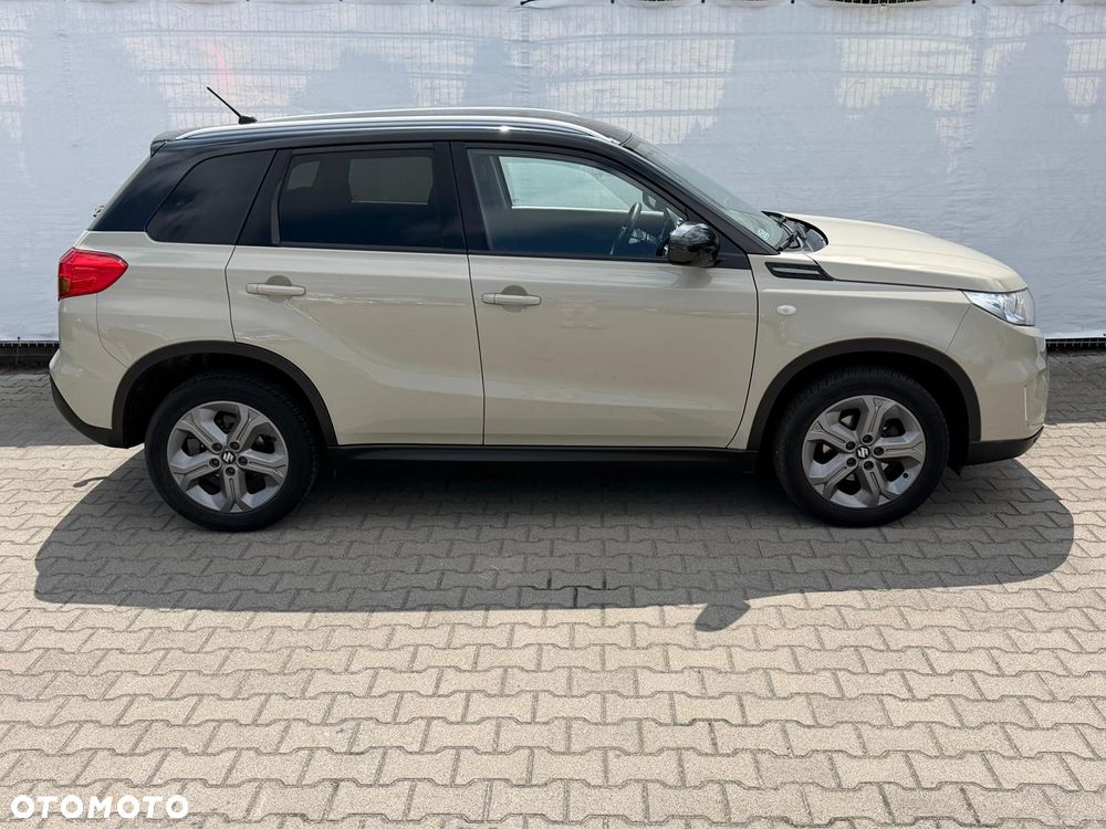 Suzuki Vitara 1.6 Comfort 2WD - 6