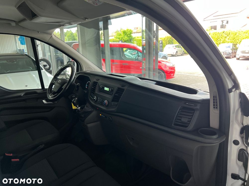 Ford Transit Custom - 38