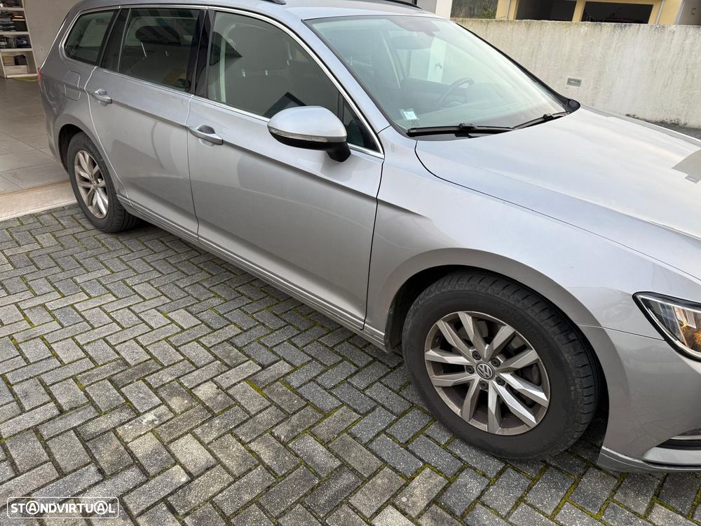 VW Passat Variant 2.0 TDI Business DSG - 2