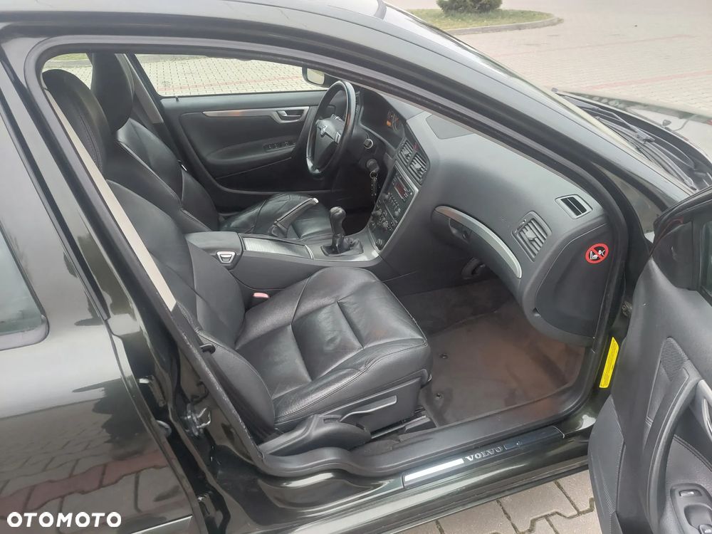 Volvo S60 2.5T Premium - 13