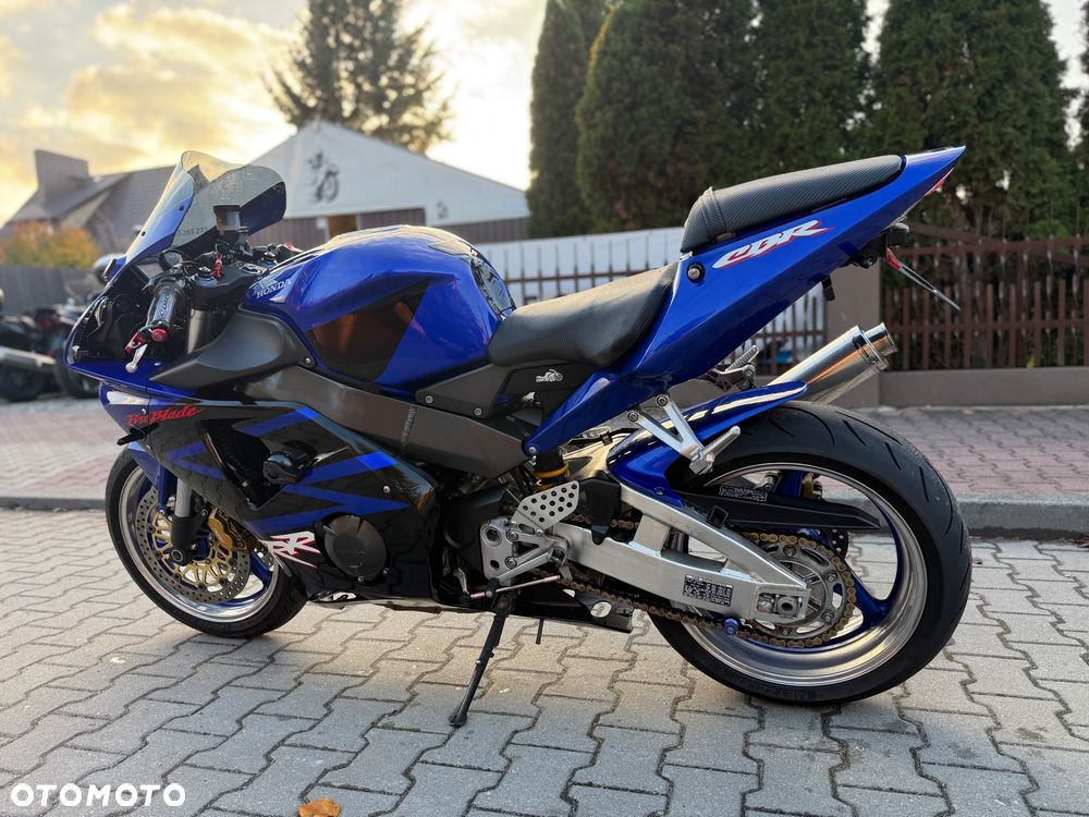 Honda CBR - 21