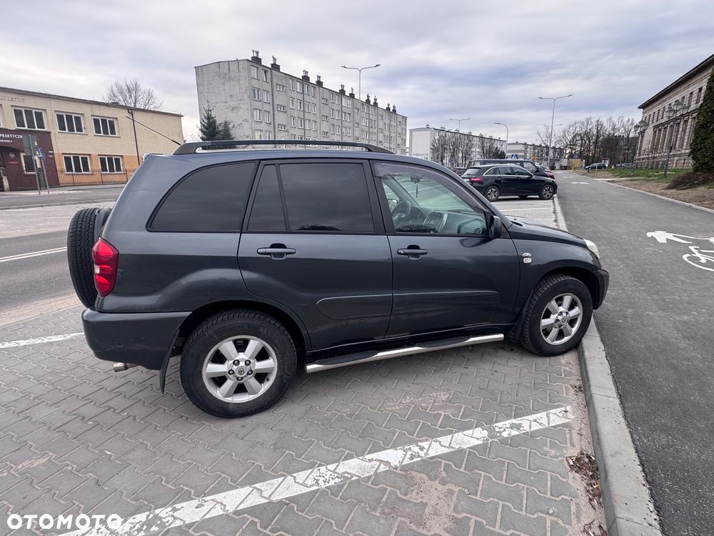 Toyota RAV4 2.0 D-4D 4x4 - 7