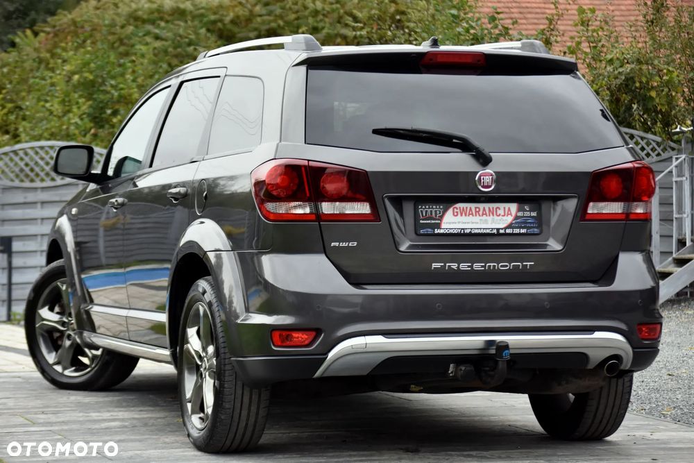 Fiat Freemont 2.0 Multijet 16V DPF Automatik Allrad Cross - 16