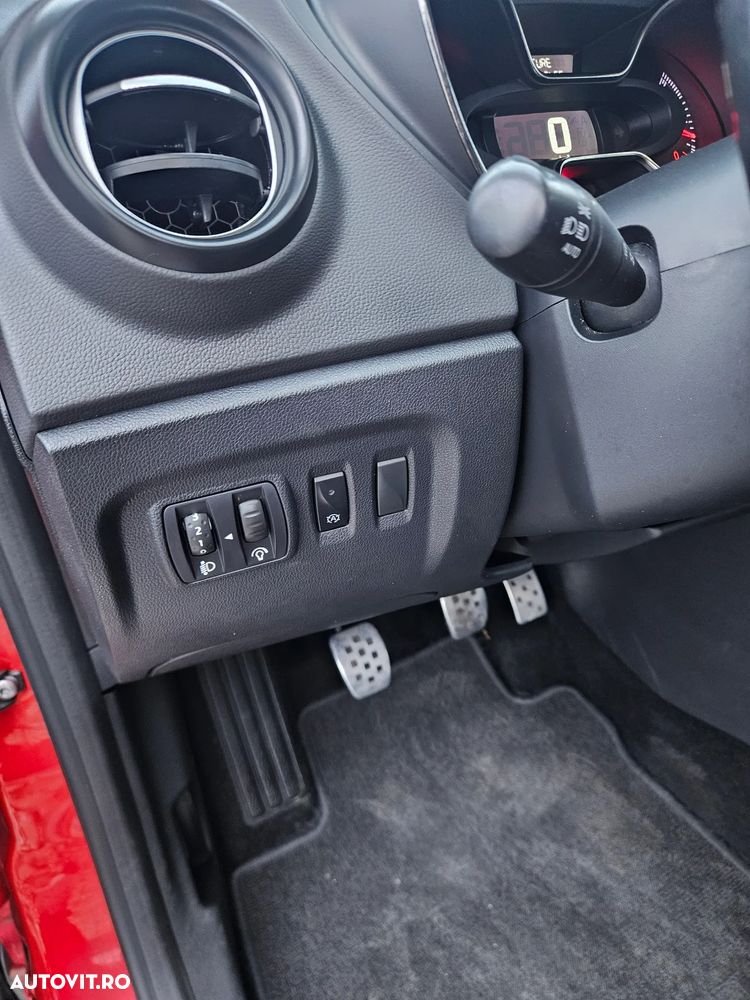 Renault Captur (ENERGY) TCe 90 INTENS - 11