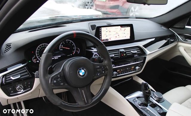 BMW Seria 5 540i xDrive M Sport sport - 10