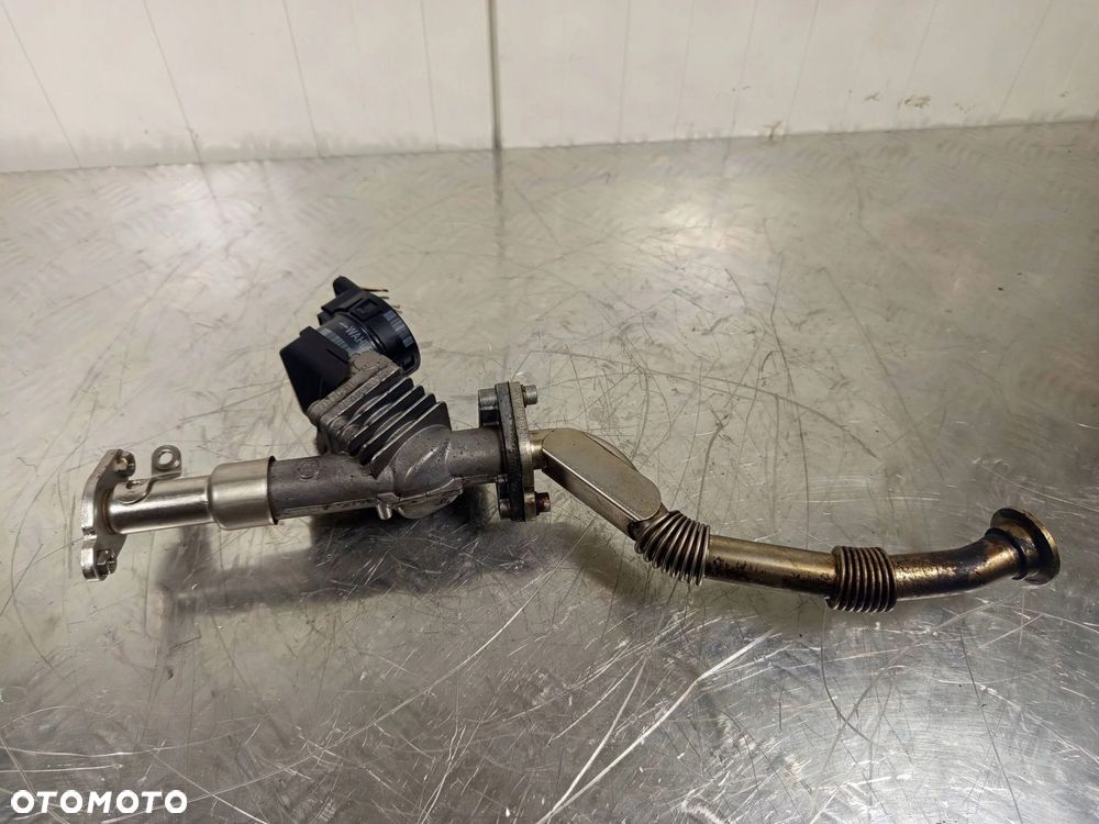 Zawór EGR BMW e87 e90 2.0 B 756324105 - 1