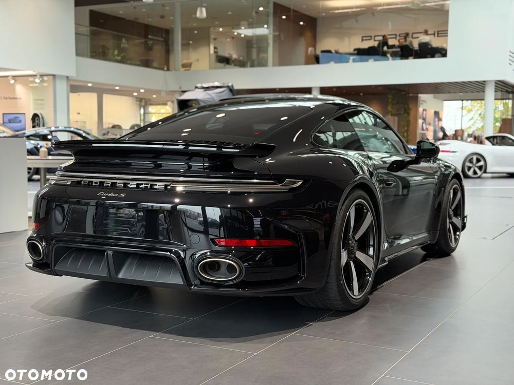 Porsche 911 Turbo S - 7