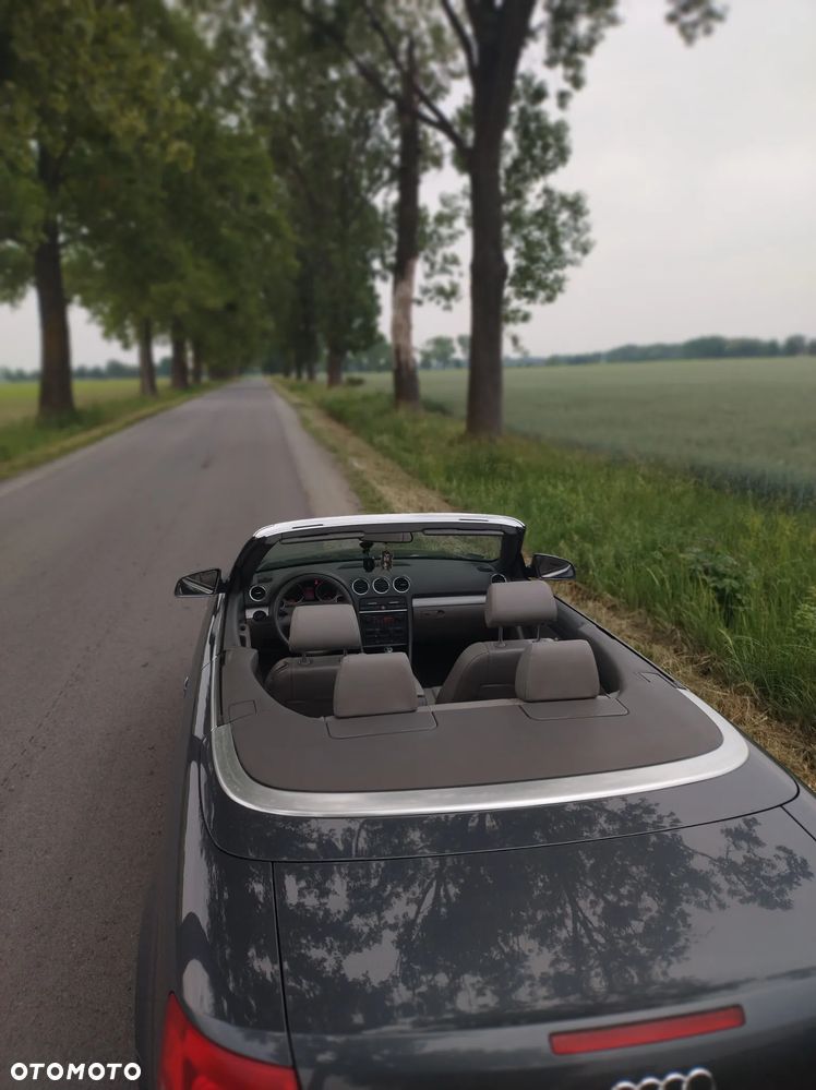 Audi A4 Cabrio - 4