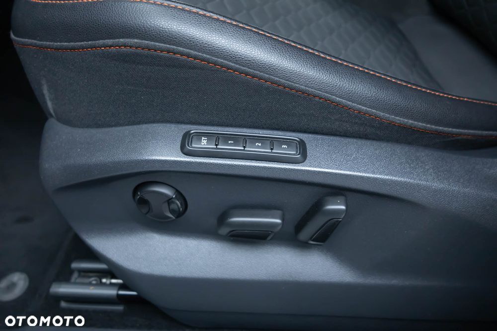 Seat Tarraco 2.0 TSI 4Drive DSG OPF FR - 15