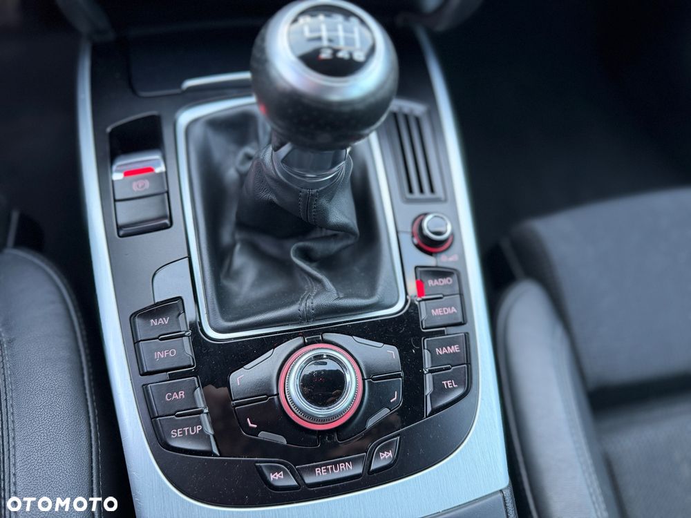 Audi A4 Limousine 1.8 TFSI S line Sportpaket (plus) - 16