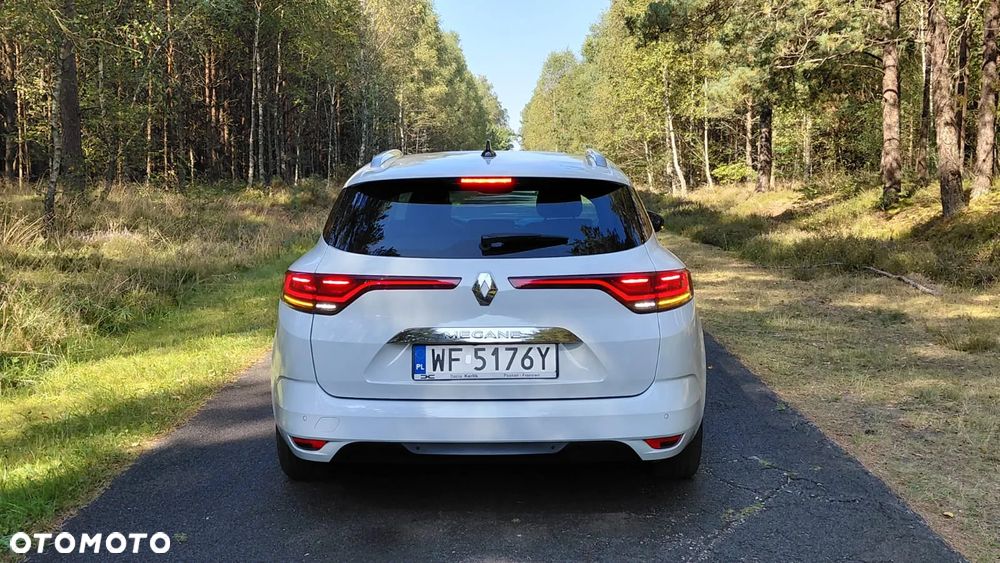 Renault Megane 1.5 Blue dCi Techno EDC - 4