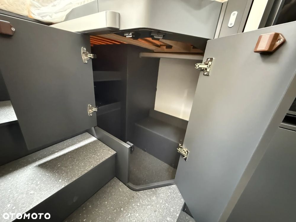 Adria Compact Max DL - 20