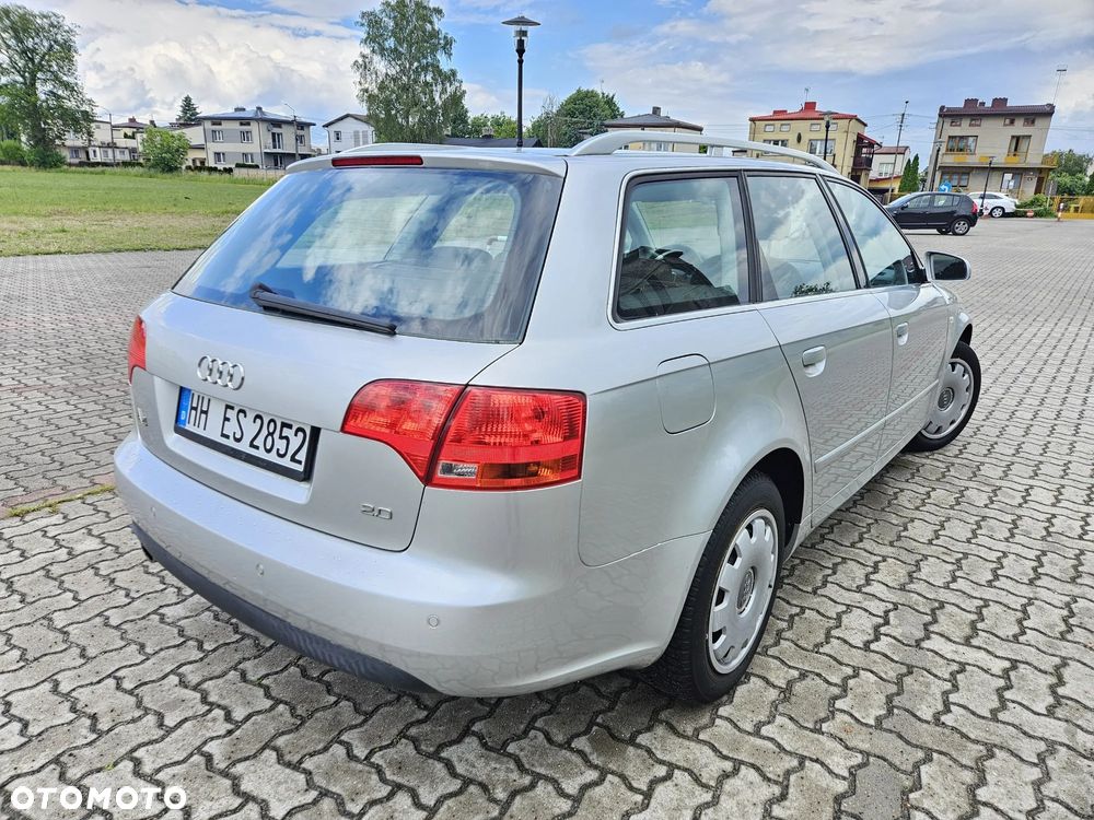 Audi A4 Avant - 4