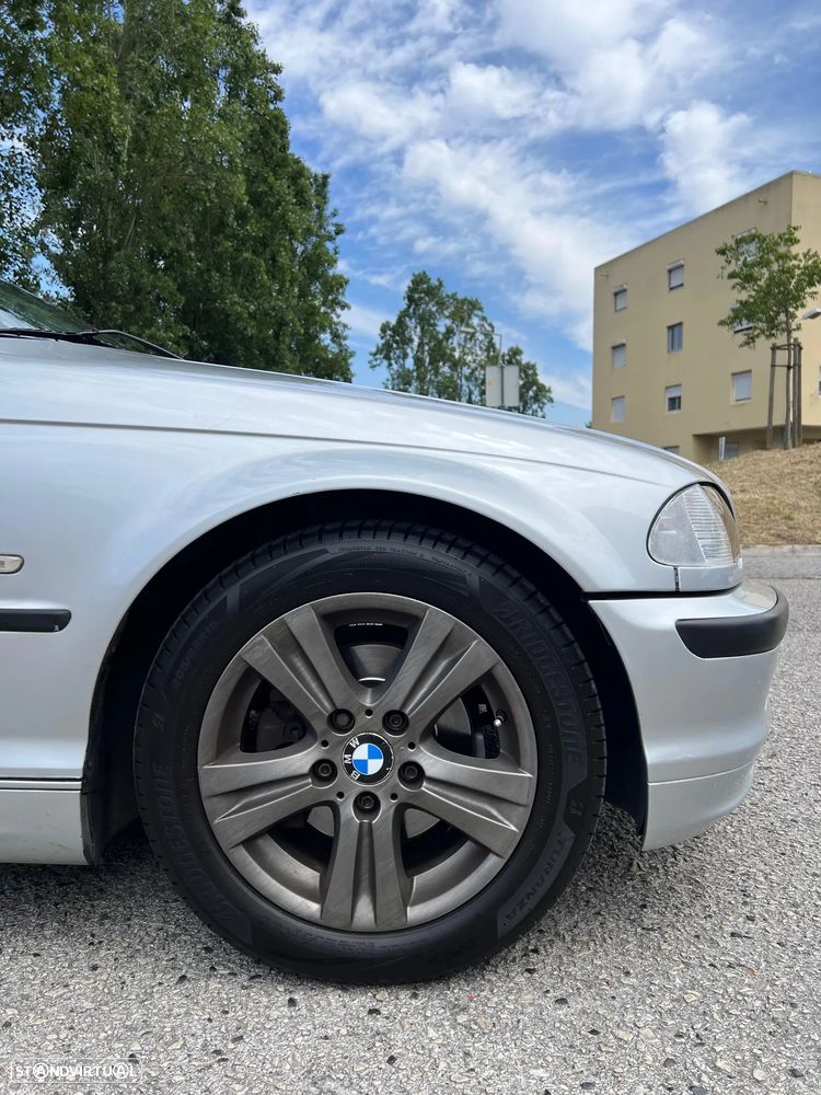 BMW 320 d — fotografia 9