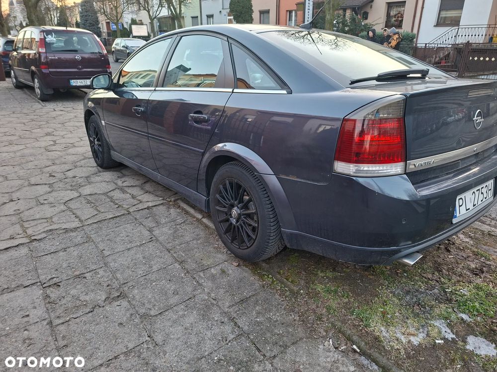 Opel Vectra 1.9 CDTI Cosmo - 10