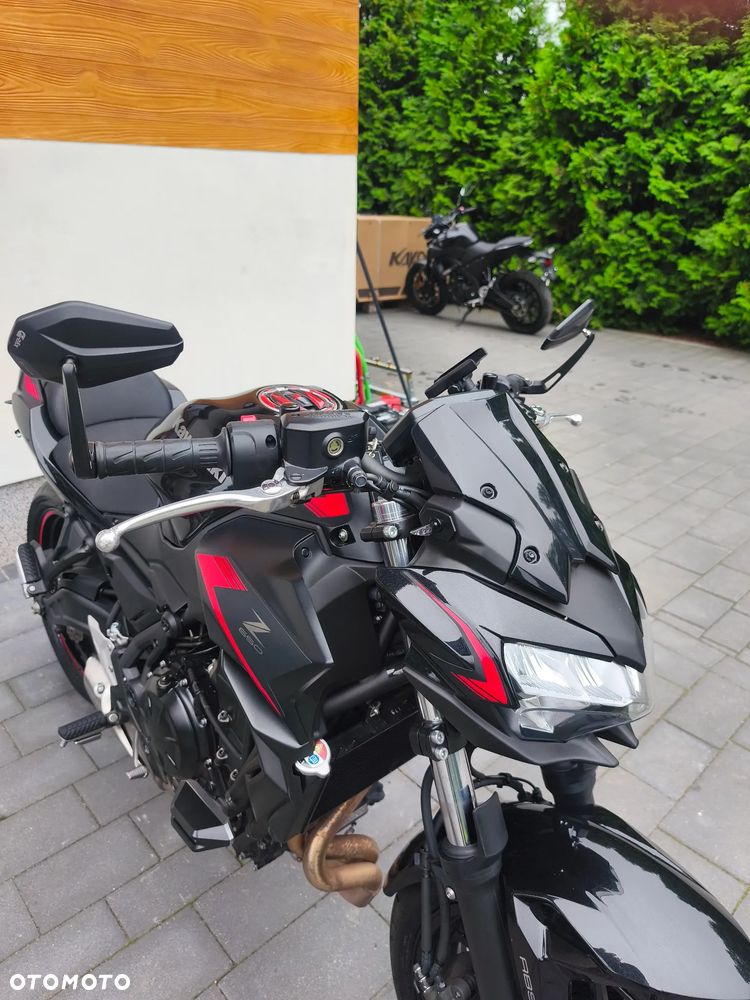 Kawasaki Z 650 - 8