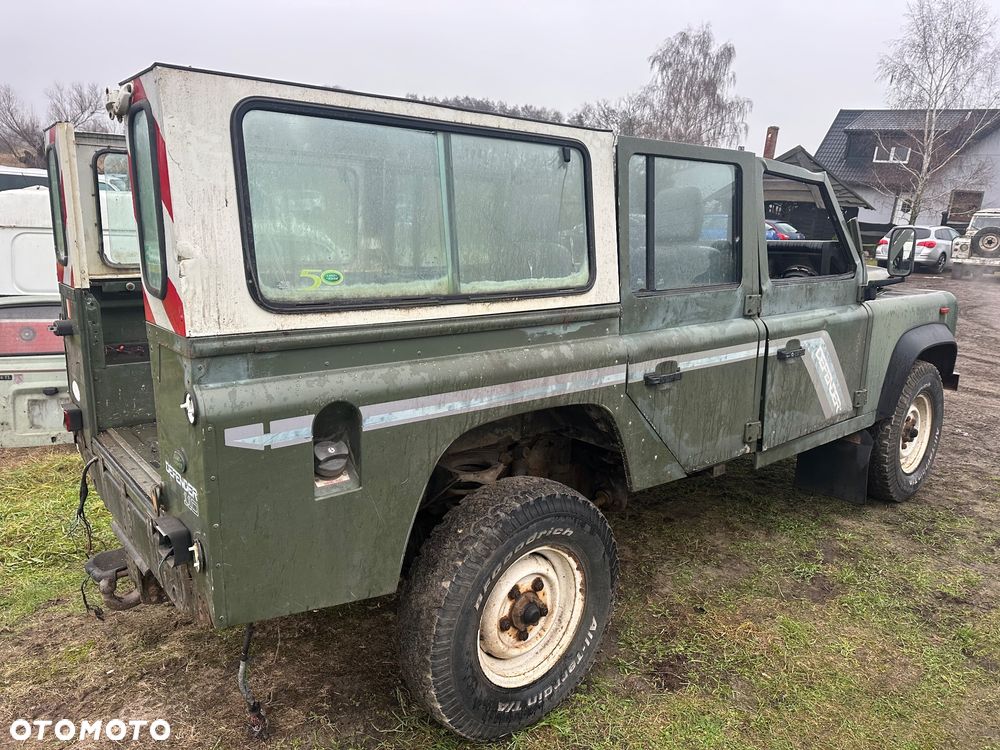 Land Rover Defender 2.5 TDI - 4