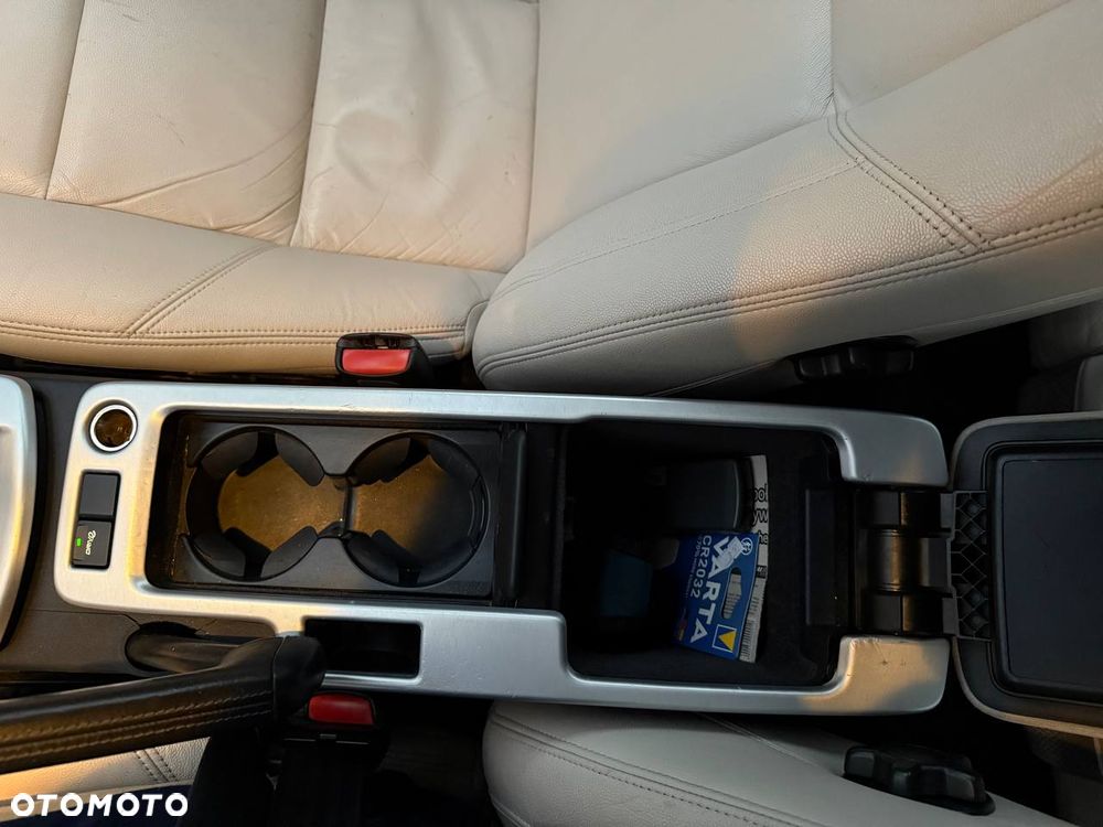 Volvo V50 DPF D2 Momentum - 25